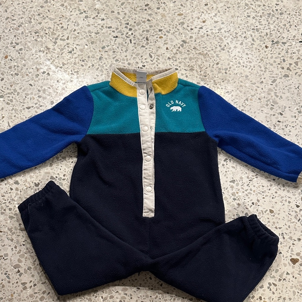 FLEECE BUNTING/PLAYSUIT // 12-18m